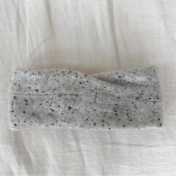 RAG & BONE Twist Front Catherine Cashmere Headband - Picture 5 of 7